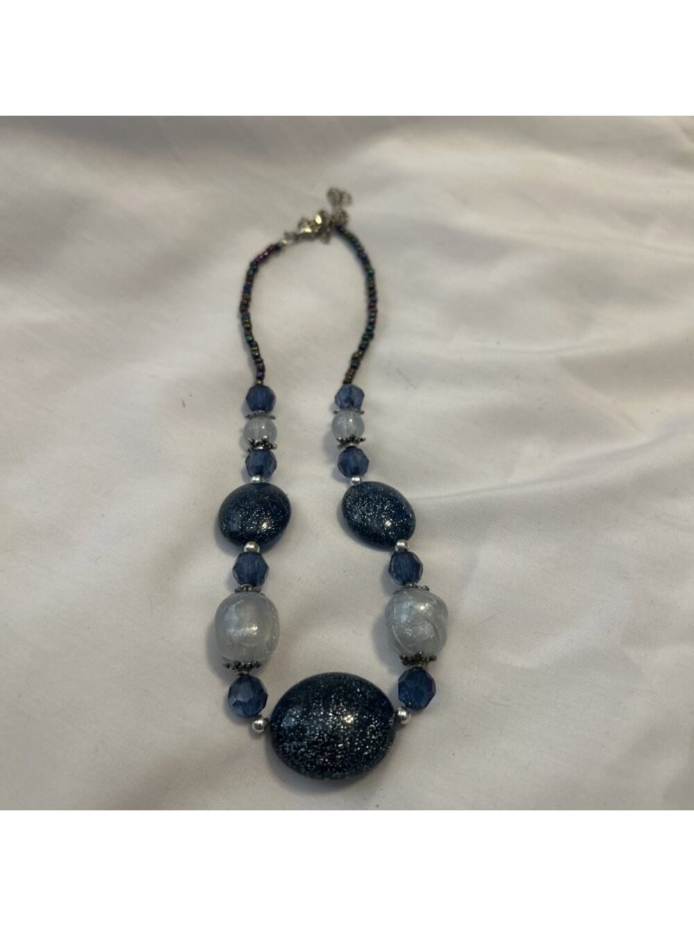 Beautiful Blue Beaded Necklace W/white Shimmering Glass Beads